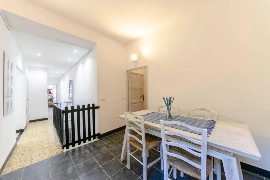 ALTIDO Spacious 2 BR Apt with Terrace at the Heart of the Vernazza
