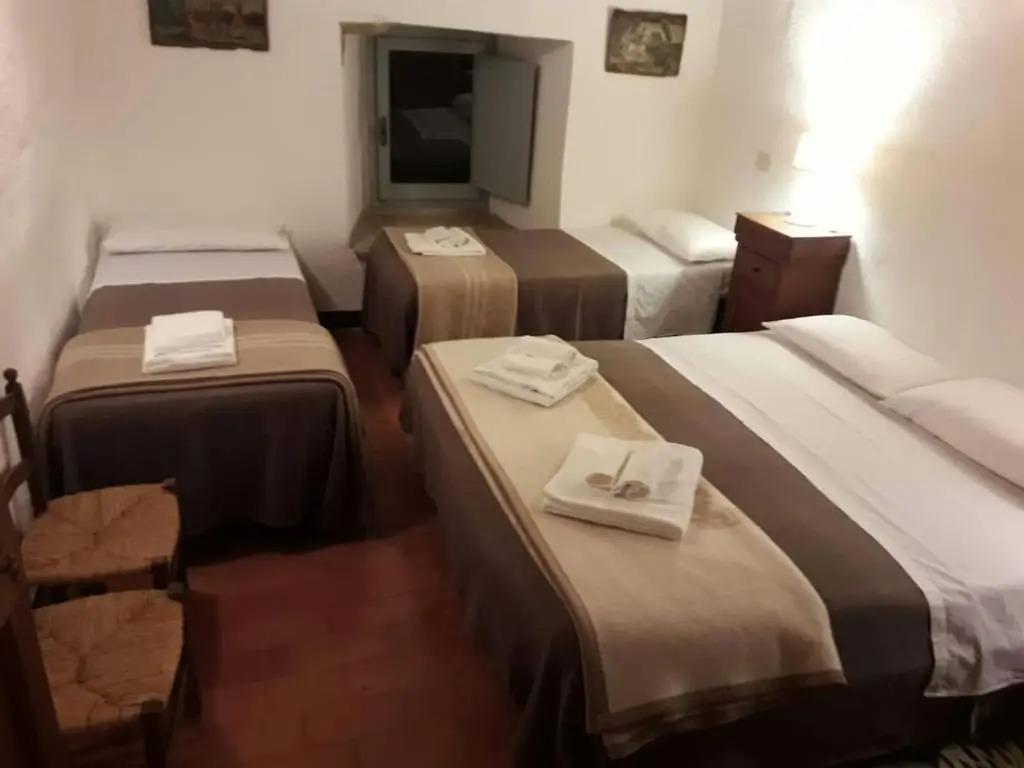 Casa vacanze Castello di Beviglie historical apartment for family