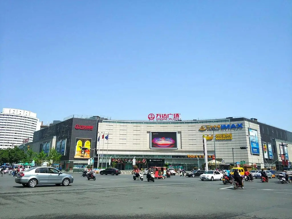 LuoYang XiGong·HongDongFang Square·Locals Apartment.00166540 Locals Apartment 00166540