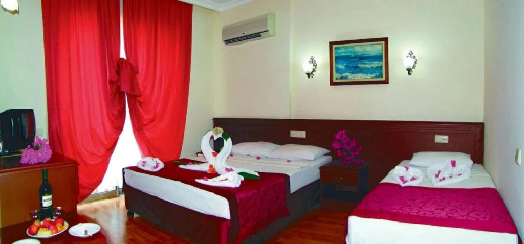 Astor Hotel
