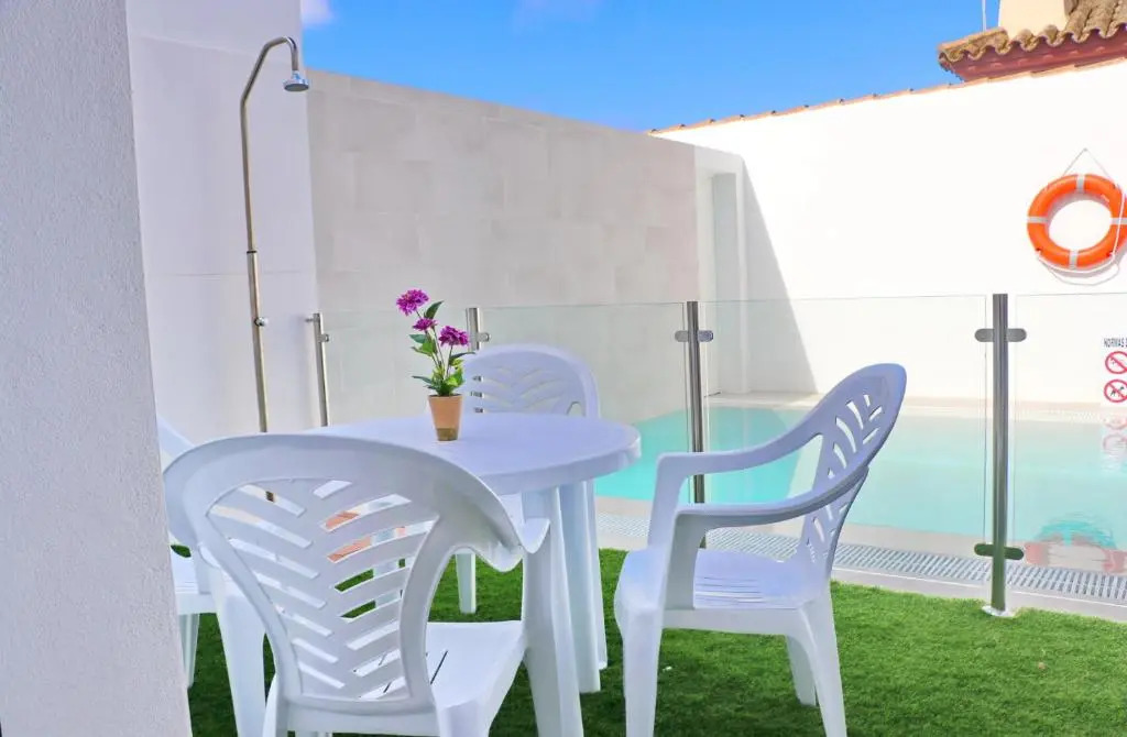 Casa con piscina de agua salada II