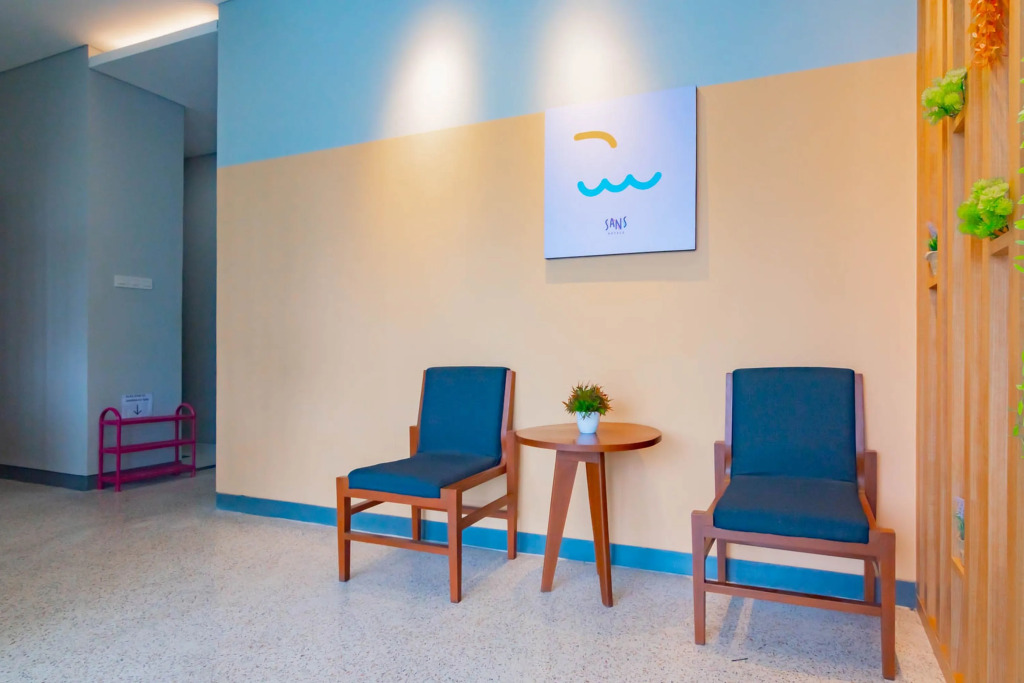 Sans Hotel Alexander Bandung