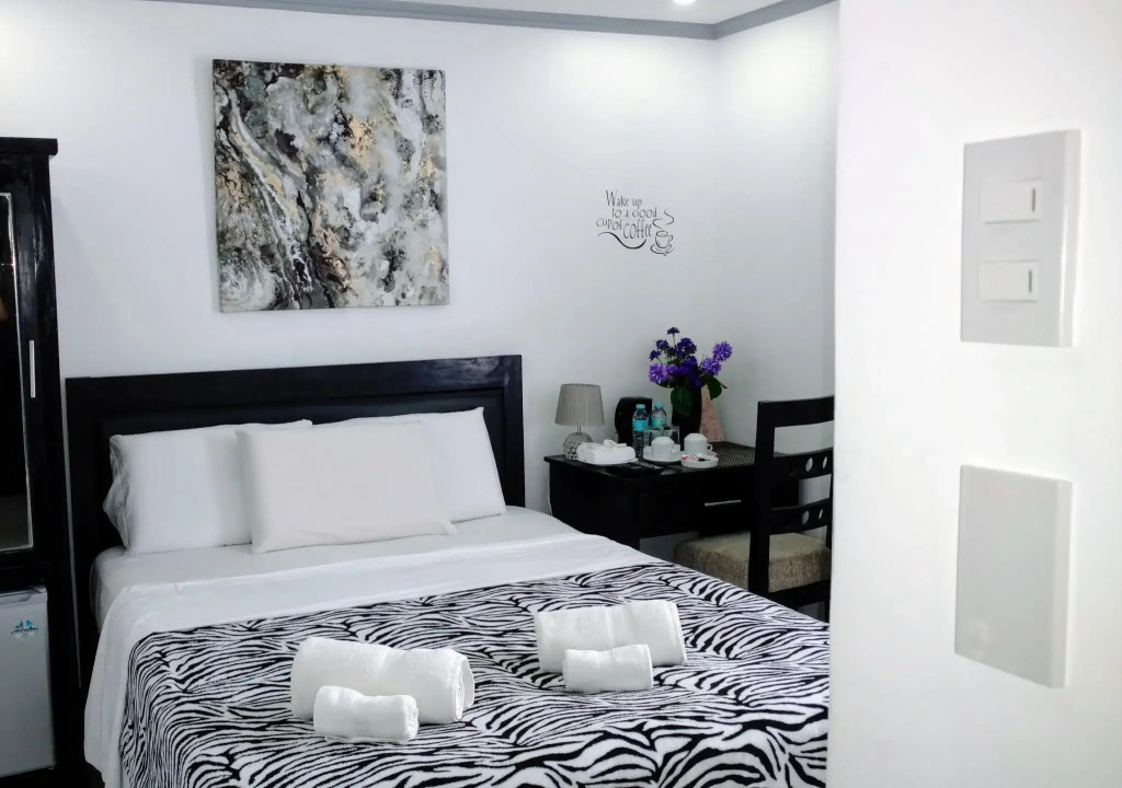 Bohol South Beach Hotel