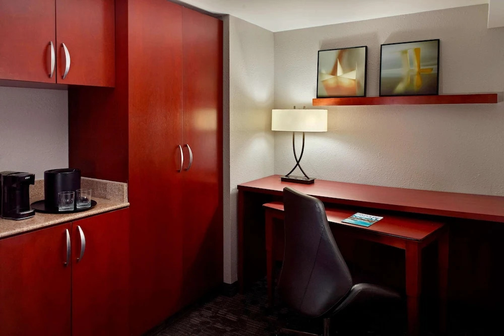 Sonesta Select Atlanta Cumberland Galleria Ballpark