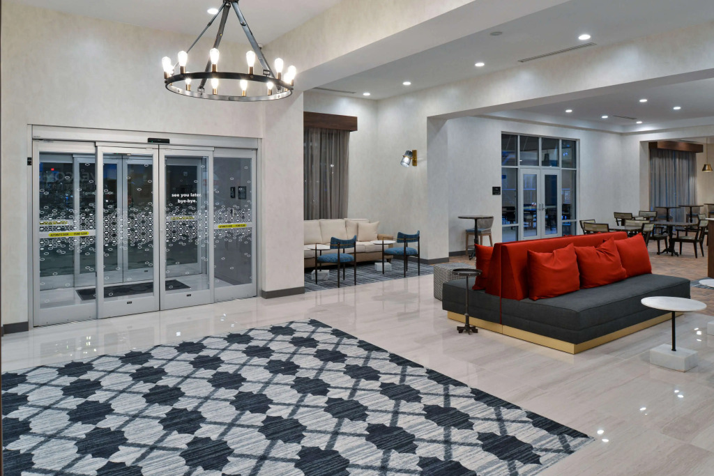 Hampton Inn & Suites Greensboro Downtown, Nc