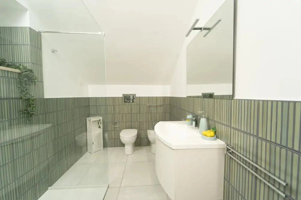 Estate4home - Capri Darly Apartment