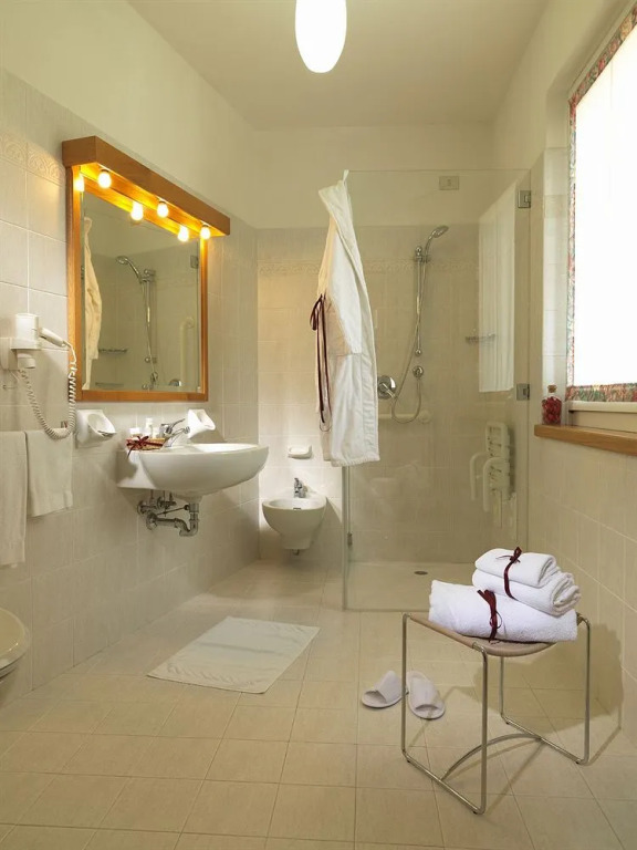 Albergo Miralago