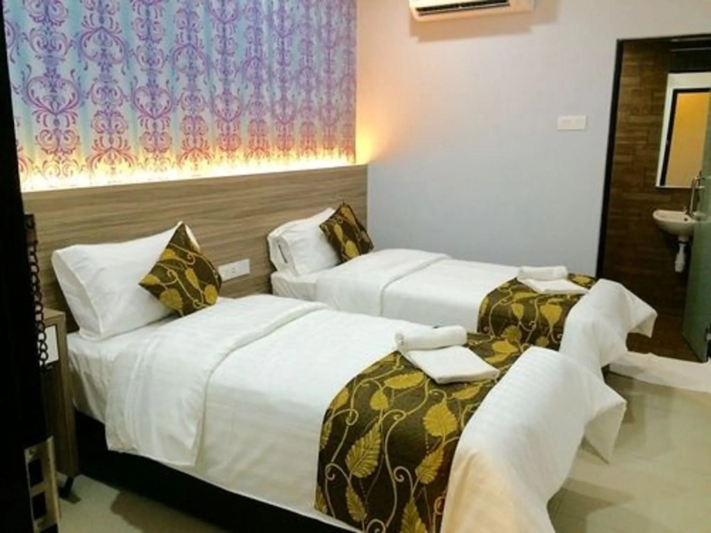 DMetro Hotel