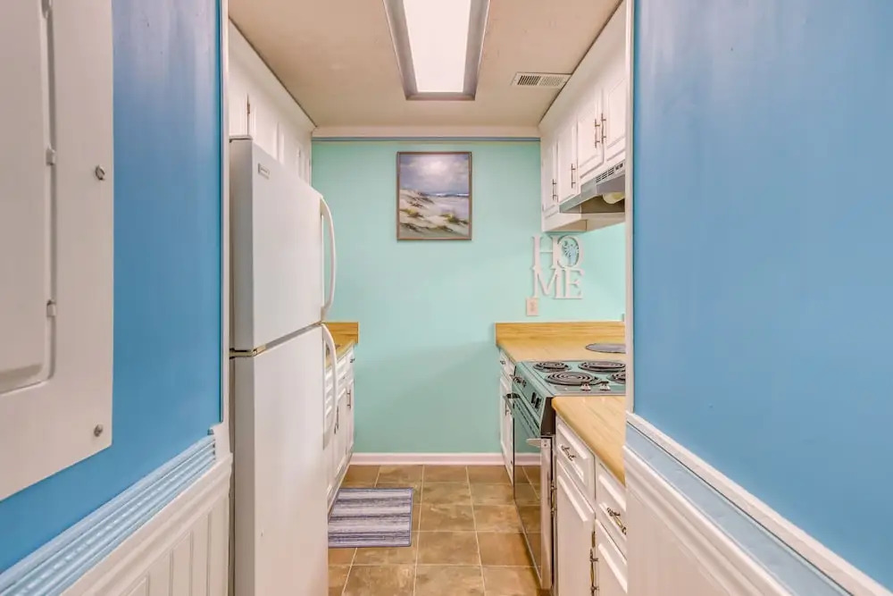 Private Pool-view Balcony: Myrtle Beach Condo!