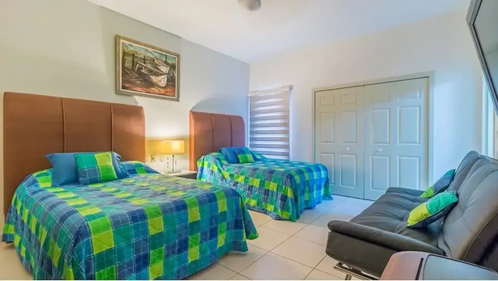 Unlimited Luxury ROSA'S CONDO