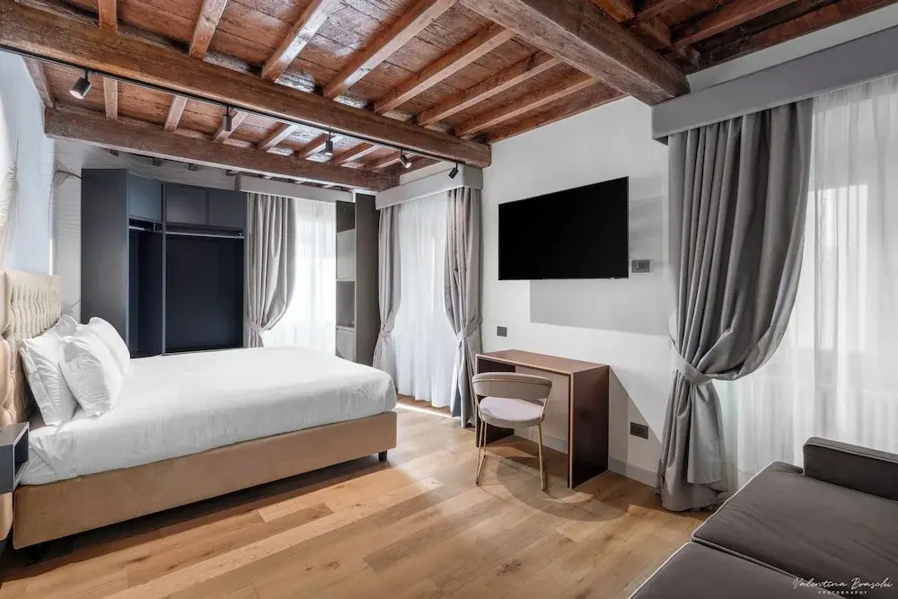 Hotel Adamas