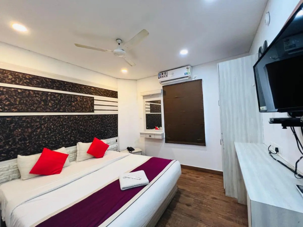 TCS SUITES