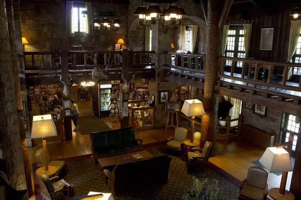Giant City Lodge