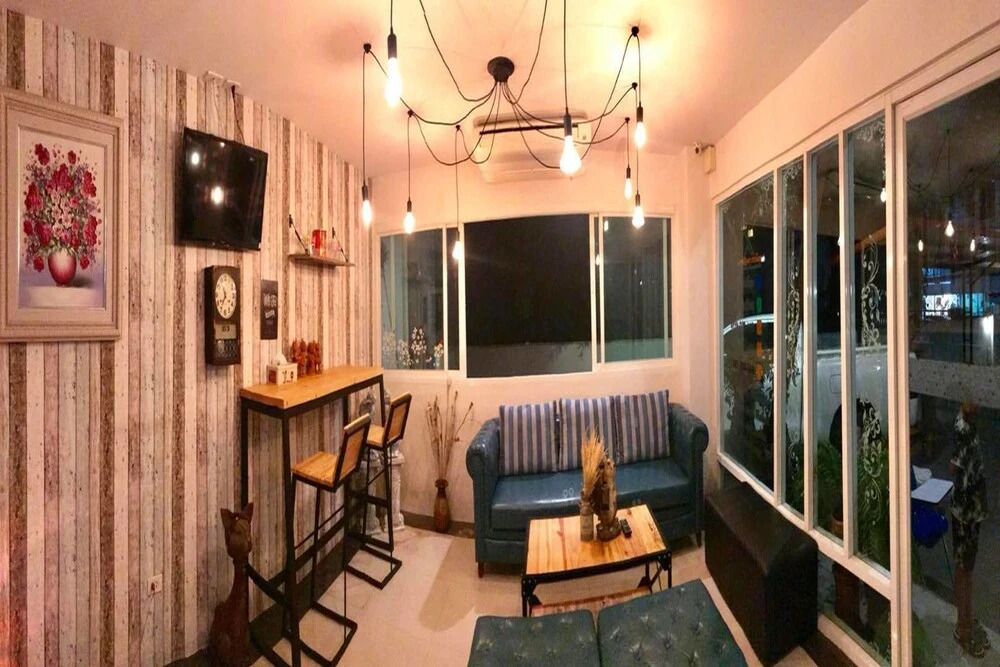Putpathum House