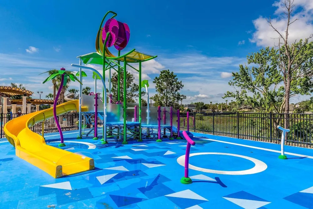 Resort Condo in Kissimmee ~ 3 Mi to Disney!