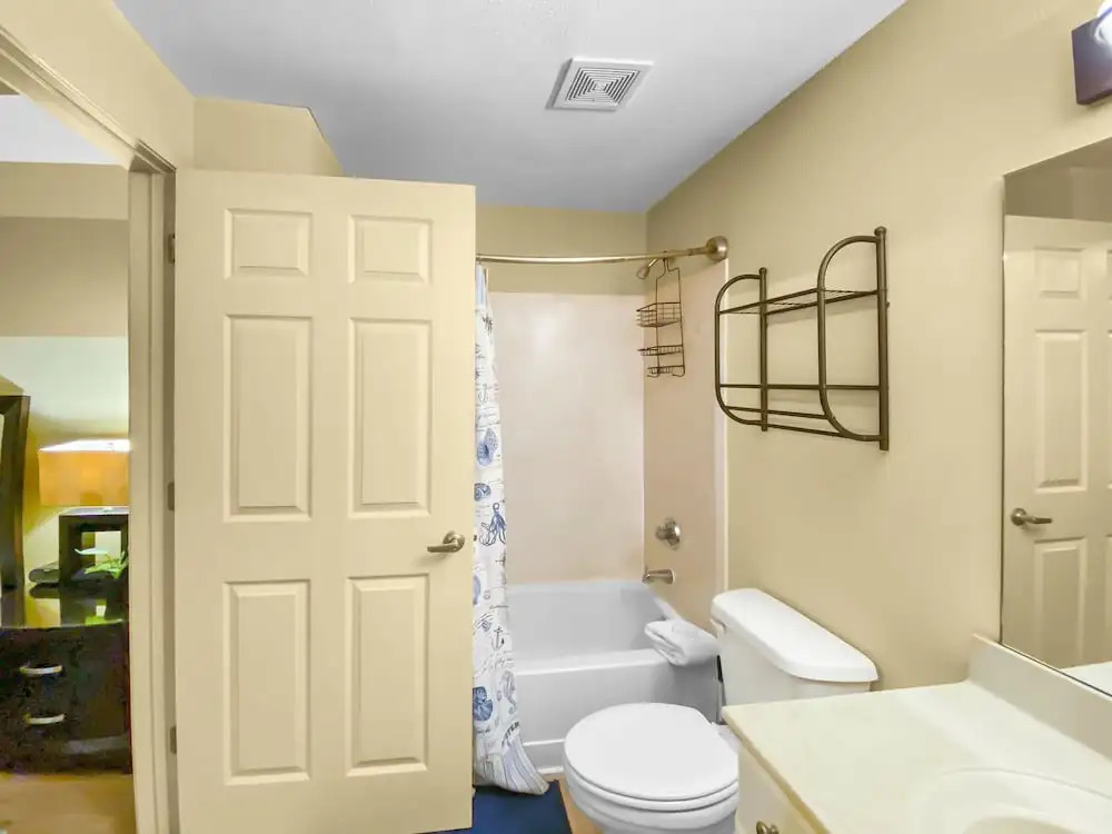 Tidewater #311 2 Bedroom Condo by RedAwning