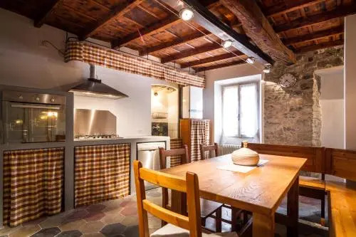 VECCHIO BORGO