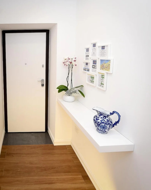 Casa Pantone