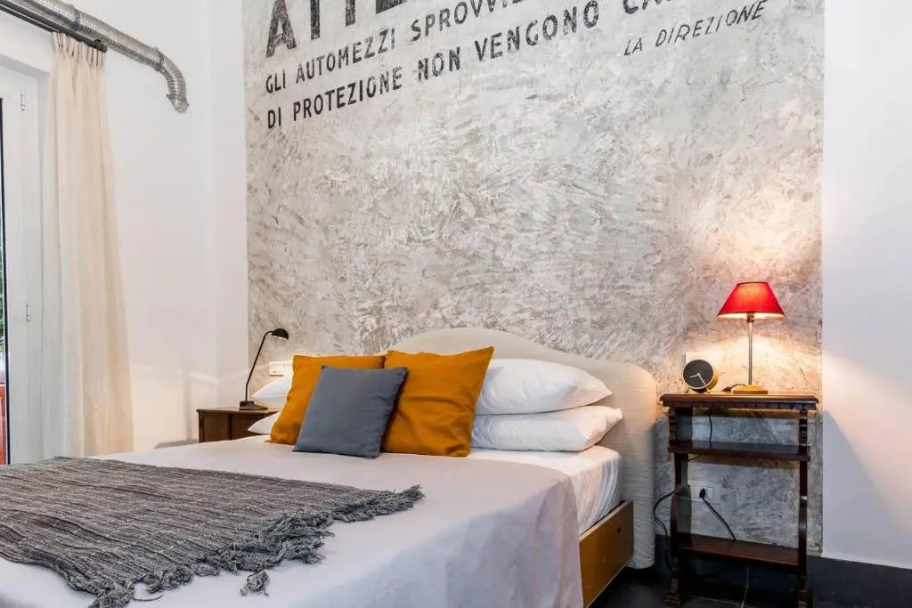 ALTIDO Charming Apt for 3 with Adorable Internal Garden
