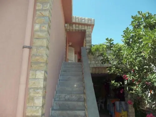 Apartmani Mira