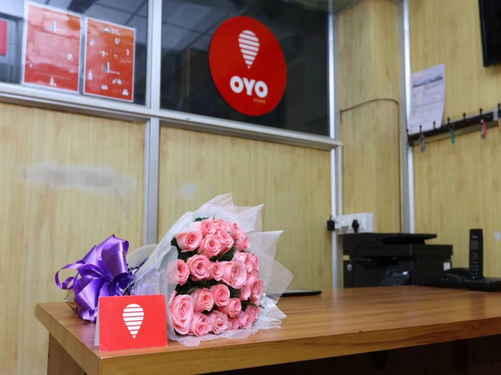 OYO 3860 Apartment JLS Gruha