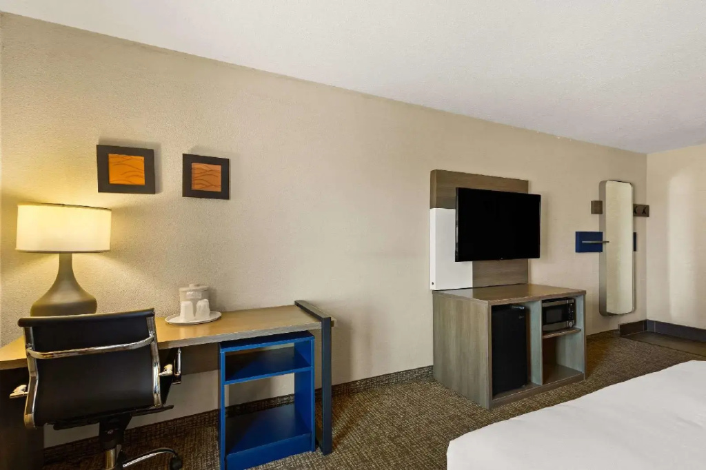 Comfort Inn Huntington Near University