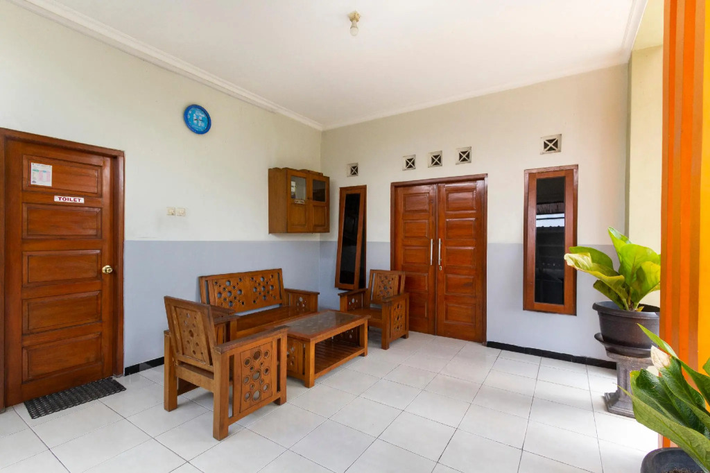 OYO 3338 Wisma Anugerah