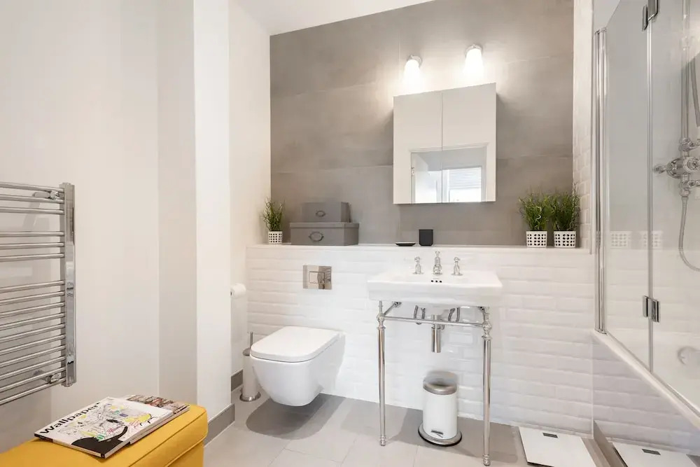 Platinum Apartment in Central Camden 9984