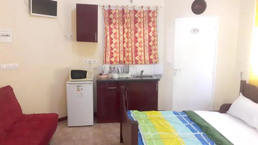 Studio In Le Gosier With Shared Pool Furnished Terrace And Wifi 5 Km From The Beach