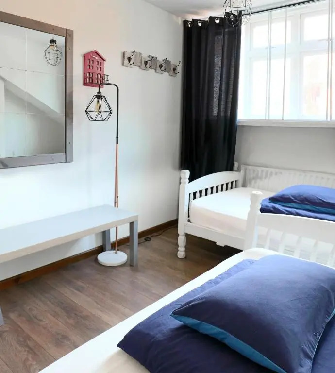 Midtown Hostel