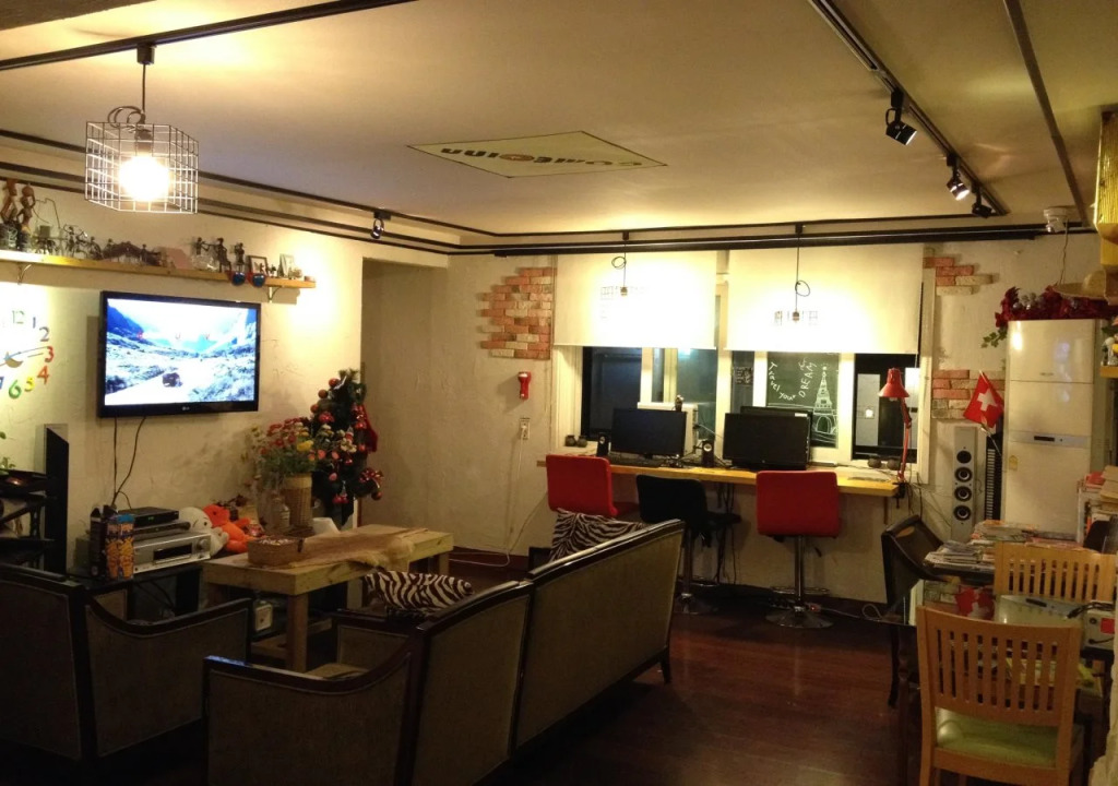 Lux Guesthouse - Hostel
