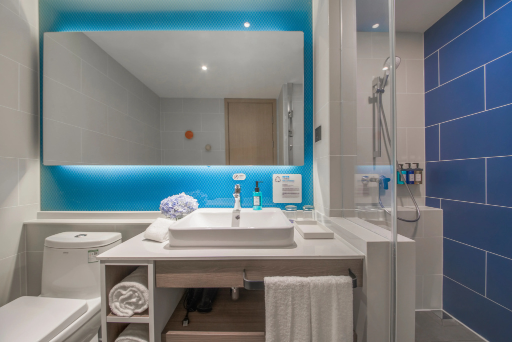 Holiday Inn Express Shanghai Jiading Center by IHG