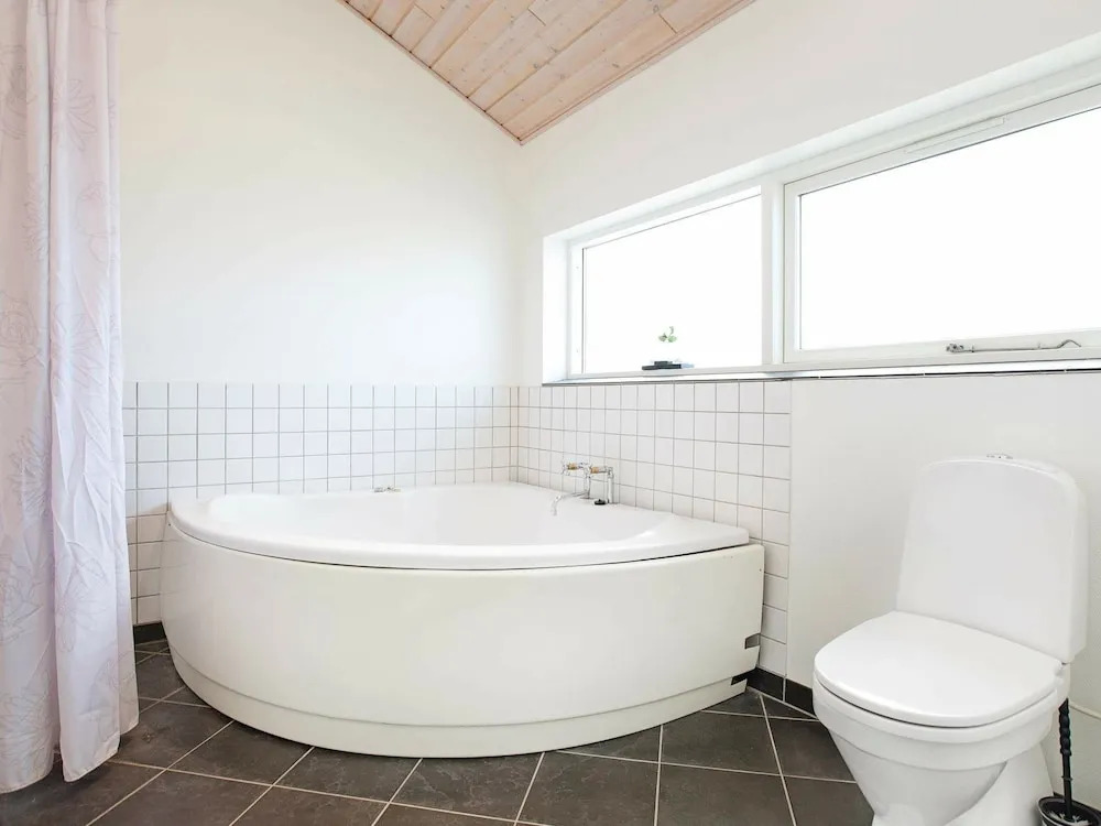 Alluring Holiday Home in Rødby With Whirlpool