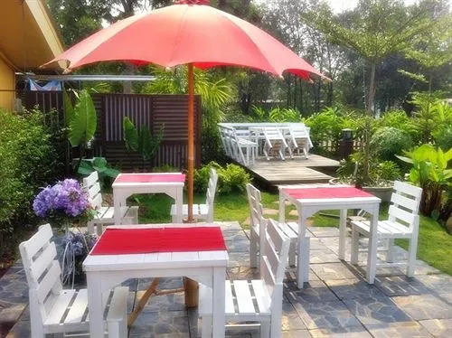 Runway Station Resort