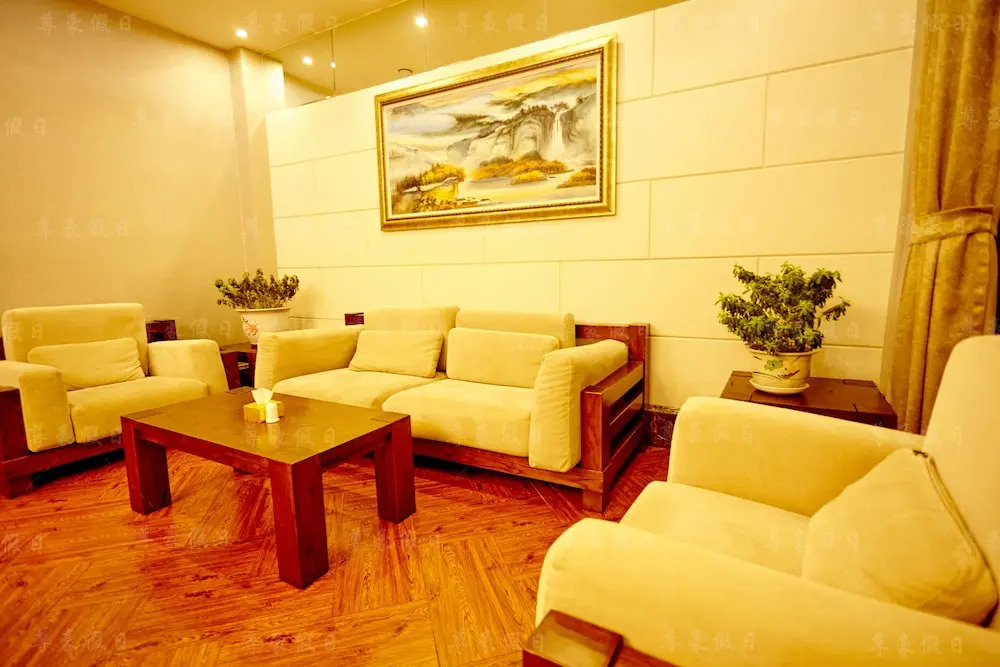 Dalian Zunhao Holiday Hotel