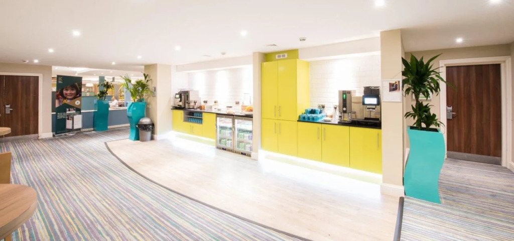 Holiday Inn Cardiff - North M4