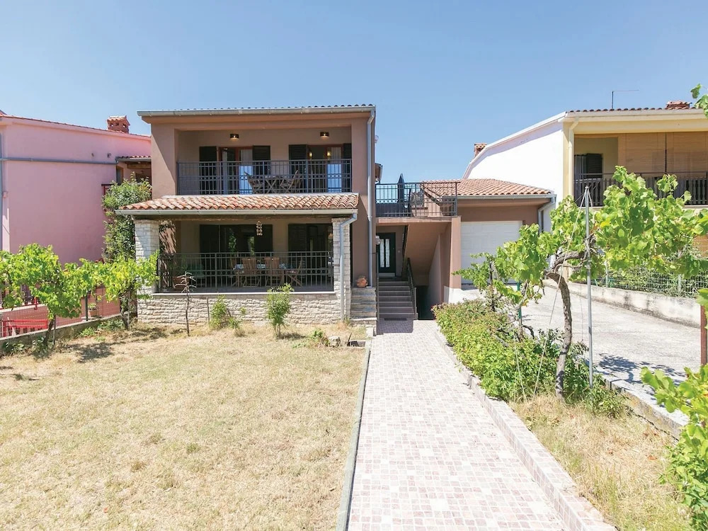 Spacious Holiday Home Near Fažana and Pula With a Private Swimming Pool and Jacuzzi
