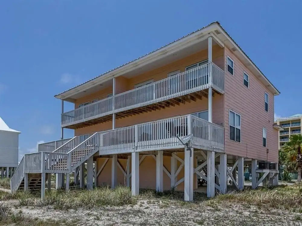 Sea La Vie by Meyer Vacation Rentals