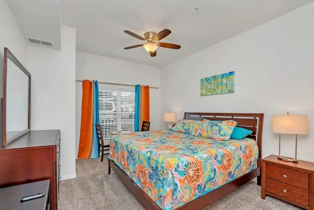 NEW Newly Remodeled 3BR Townhome w Community Amenities Just Mins From Disney