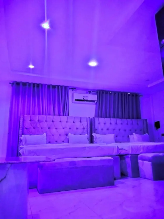 KINGSAMYSTAR HOTEL and SUITES