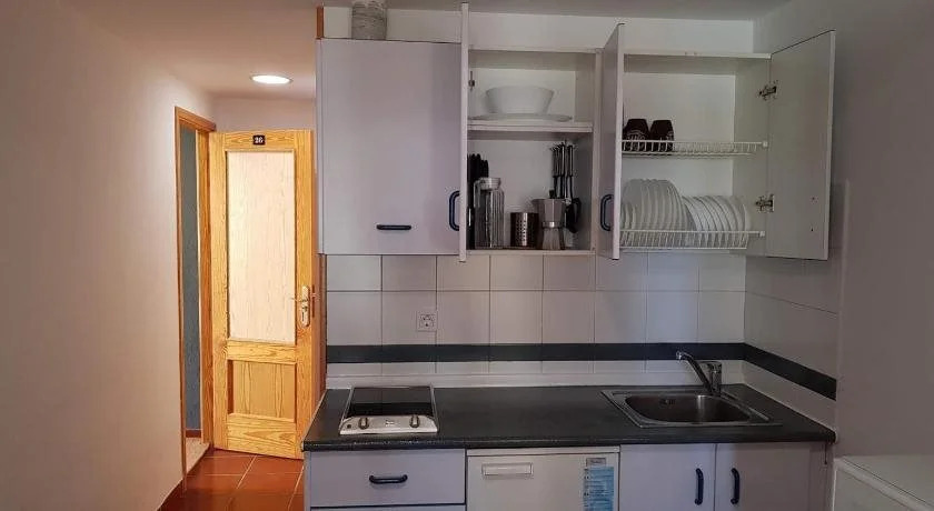 Apartamentos Las Tuyas 3000