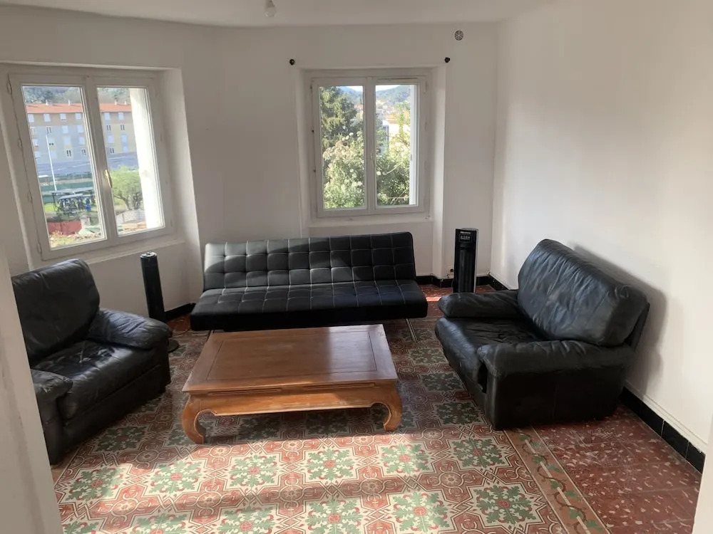 Maison de ville grande terrasse
