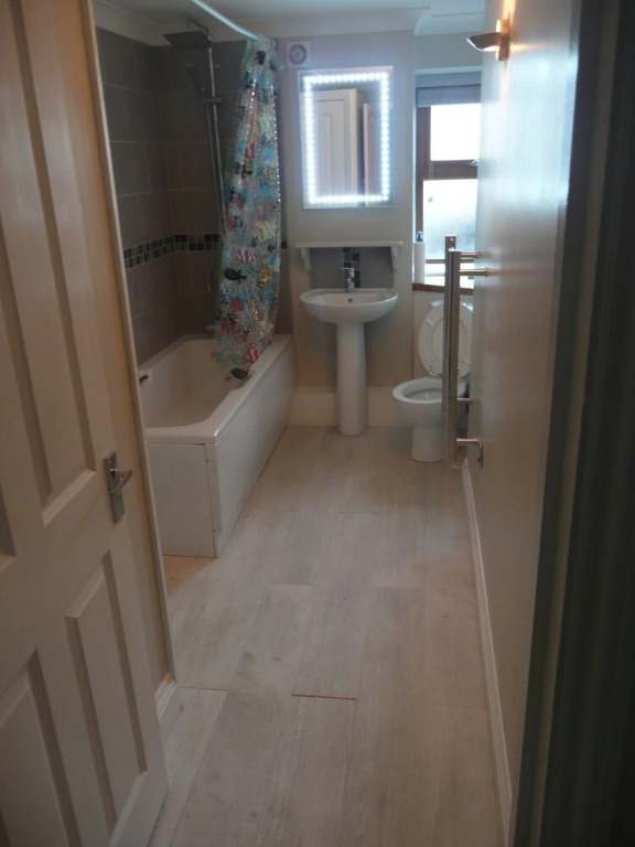 Ark Flats Apartment