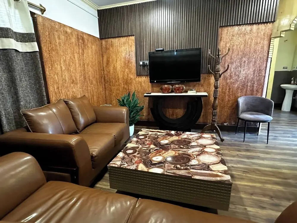 Dilan Residency Villa -5 Bedroom- Centrally Heated