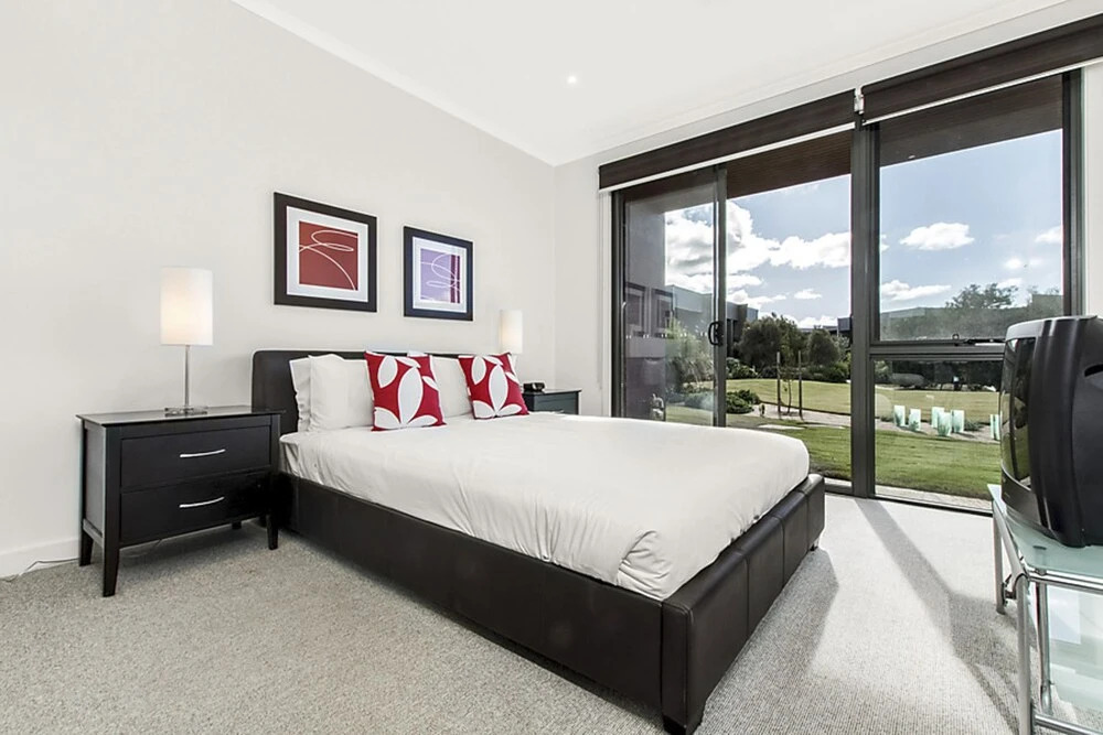 3 Bedroom Condo Near Pool
