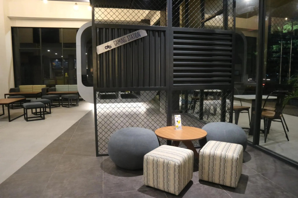 YELLO Hotel Manggarai Jakarta