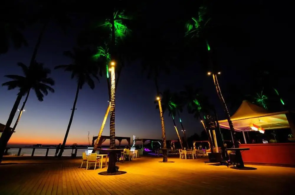 Teso Waterfront