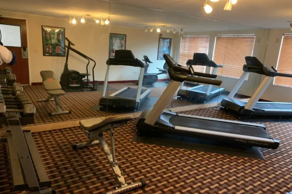 Quality Inn & Suites Middletown - Franklin