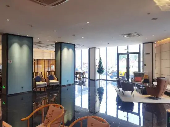 Yiwenge Hotel