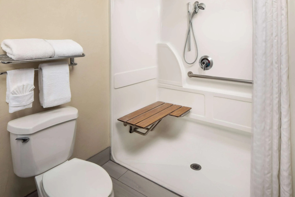 Wyndham Tucson Airport Hotel & Conference Center